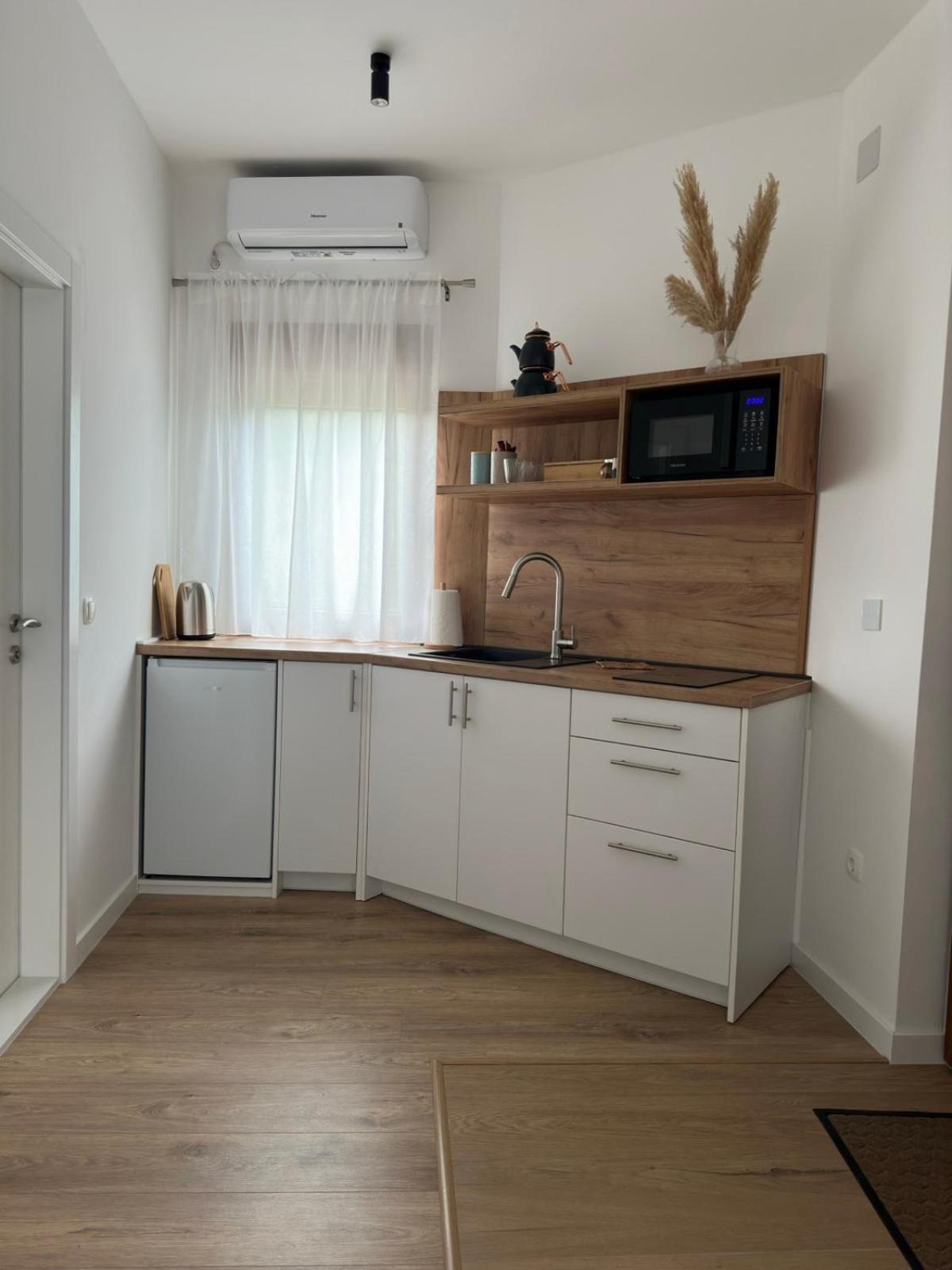 Studio Apartmani Izvor Blagaj Exterior photo